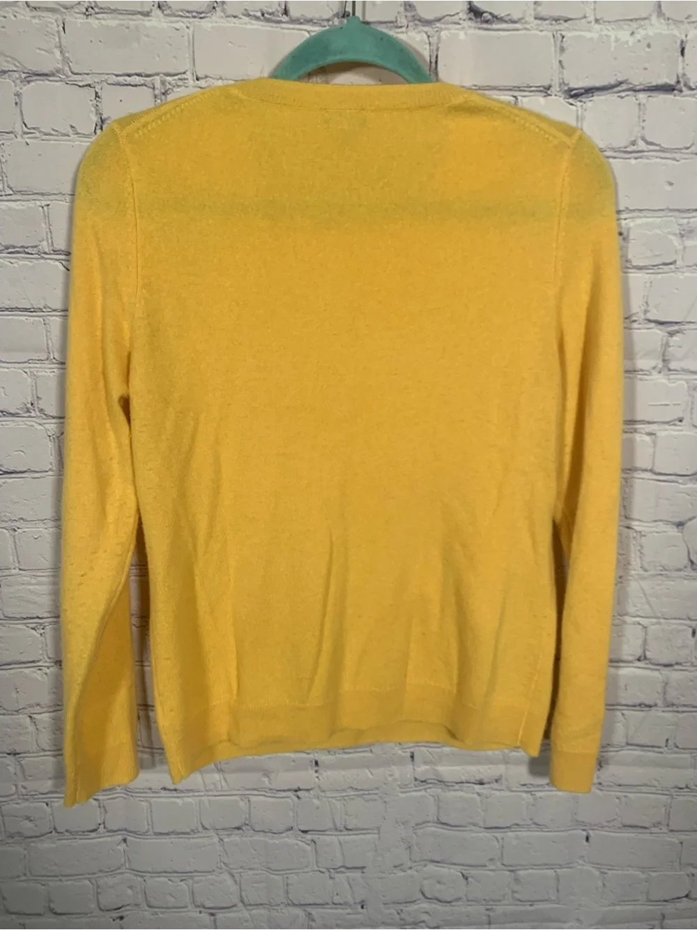 Talbots Womens Cashmere Crewneck Sweater Yellow Size M Casual Preppy Old Money